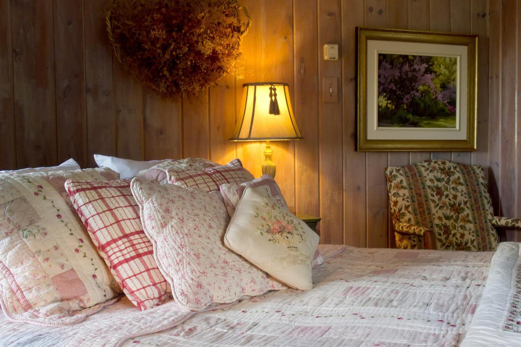 Le Petit Clocher Gite Touristique B & B Saint-Sauveur Номер фото